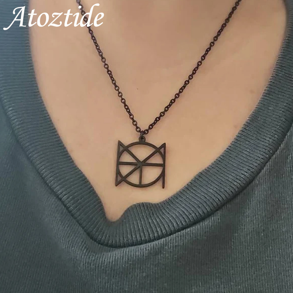 Engraved Name Necklace - Atoztide สร้อยคอชื่อโลโก้ตามสั่งสำหรับผู้หญิงจี้ทำด้วยมือทำจากสเตนเลสสายโซ่ของขวัญเครื่องประดับ