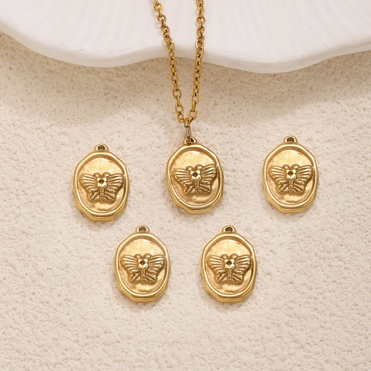 จี้รูปผีเสื้อทรงวงรี 6 ชิ้น ทำ - Butterfly Pendant Necklace บทวิจารณ์และราคา