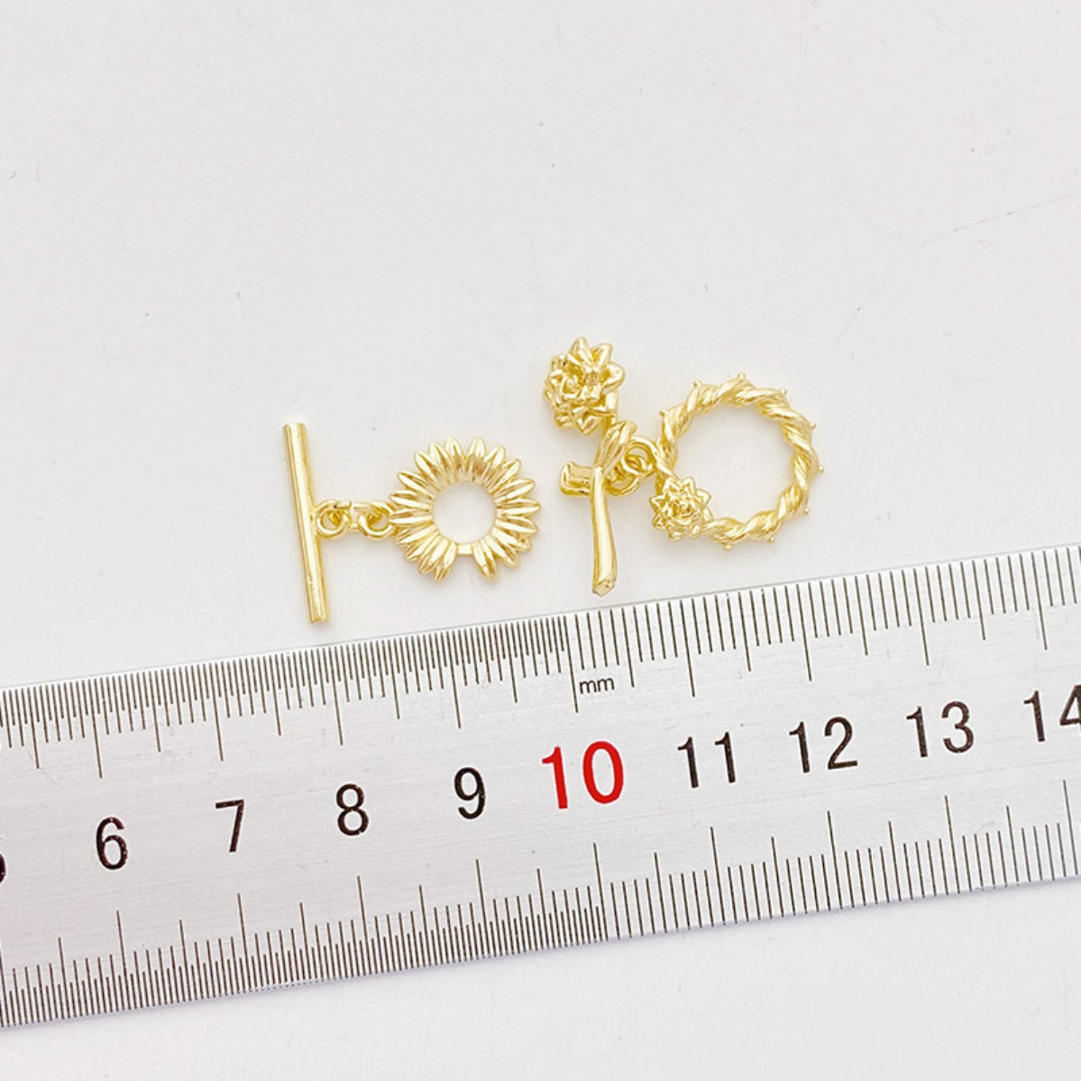 หัวเข็มขัด OT ลายดอกเดซี่เล็กช - Rose Gold Bracelet บทวิจารณ์และราคา