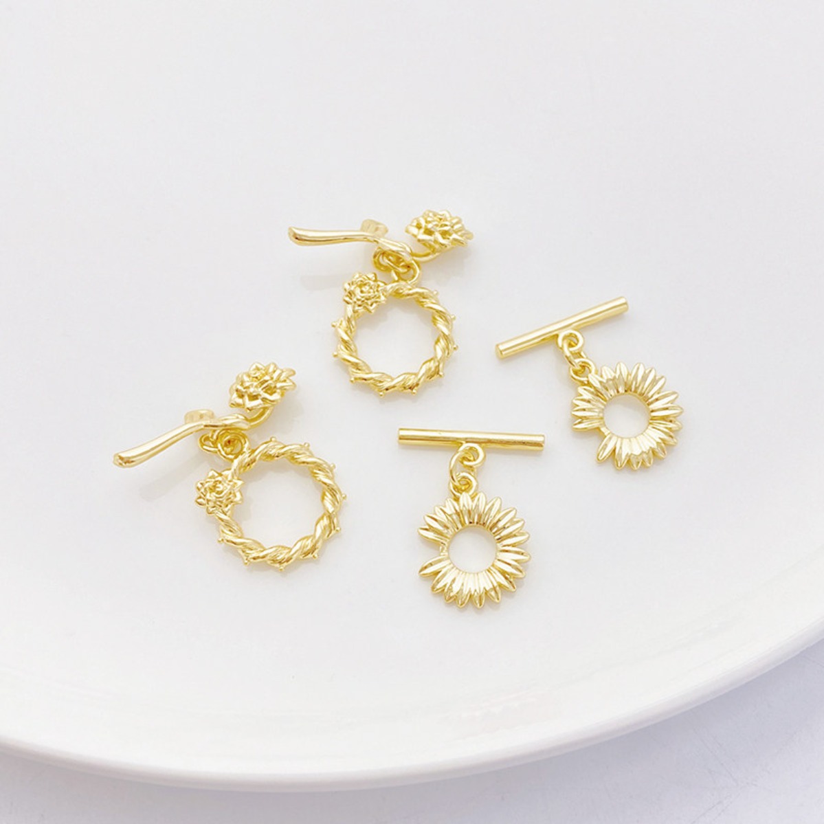 หัวเข็มขัด OT ลายดอกเดซี่เล็กช - Rose Gold Bracelet บทวิจารณ์และราคา