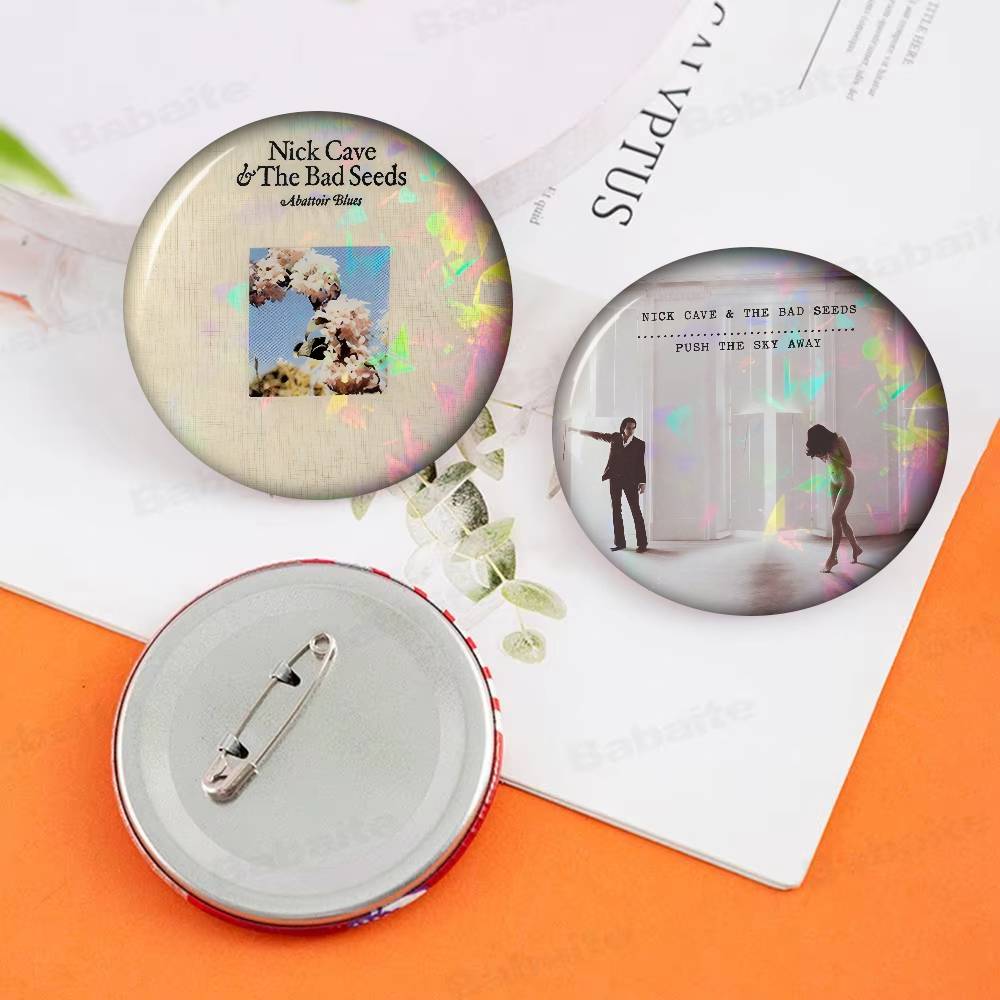 เข็มกลัดโลหะรูปวงกลมลายวงดนตรี - Nick'S Jewelry & Watches Reviews บทวิจารณ์และราคา