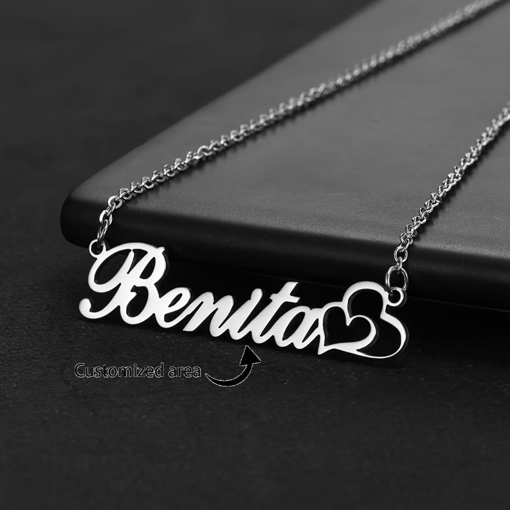 สร้อยคอหัวใจคู่แบบกำหนดเองได้  - Engraved Name Necklace บทวิจารณ์และราคา