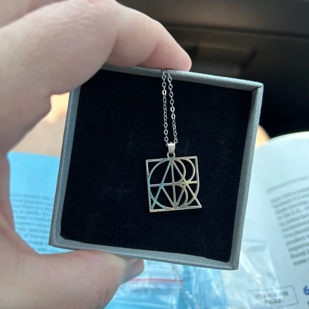 Atoztide สร้อยคอชื่อโลโก้ตามสั - Engraved Name Necklace บทวิจารณ์และราคา