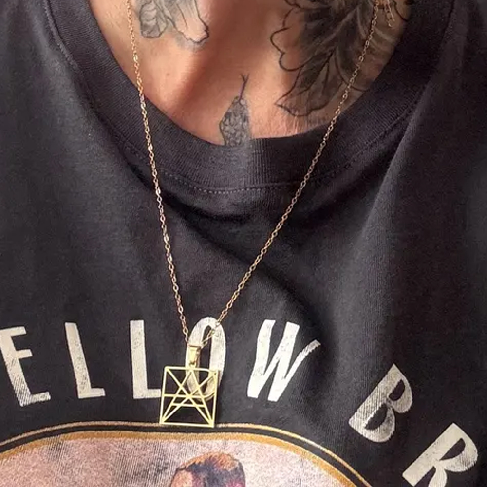 Atoztide สร้อยคอชื่อโลโก้ตามสั - Engraved Name Necklace บทวิจารณ์และราคา